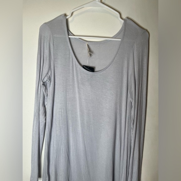 Women’s long sleeve high low blouse size Large - Picture 2 of 3
